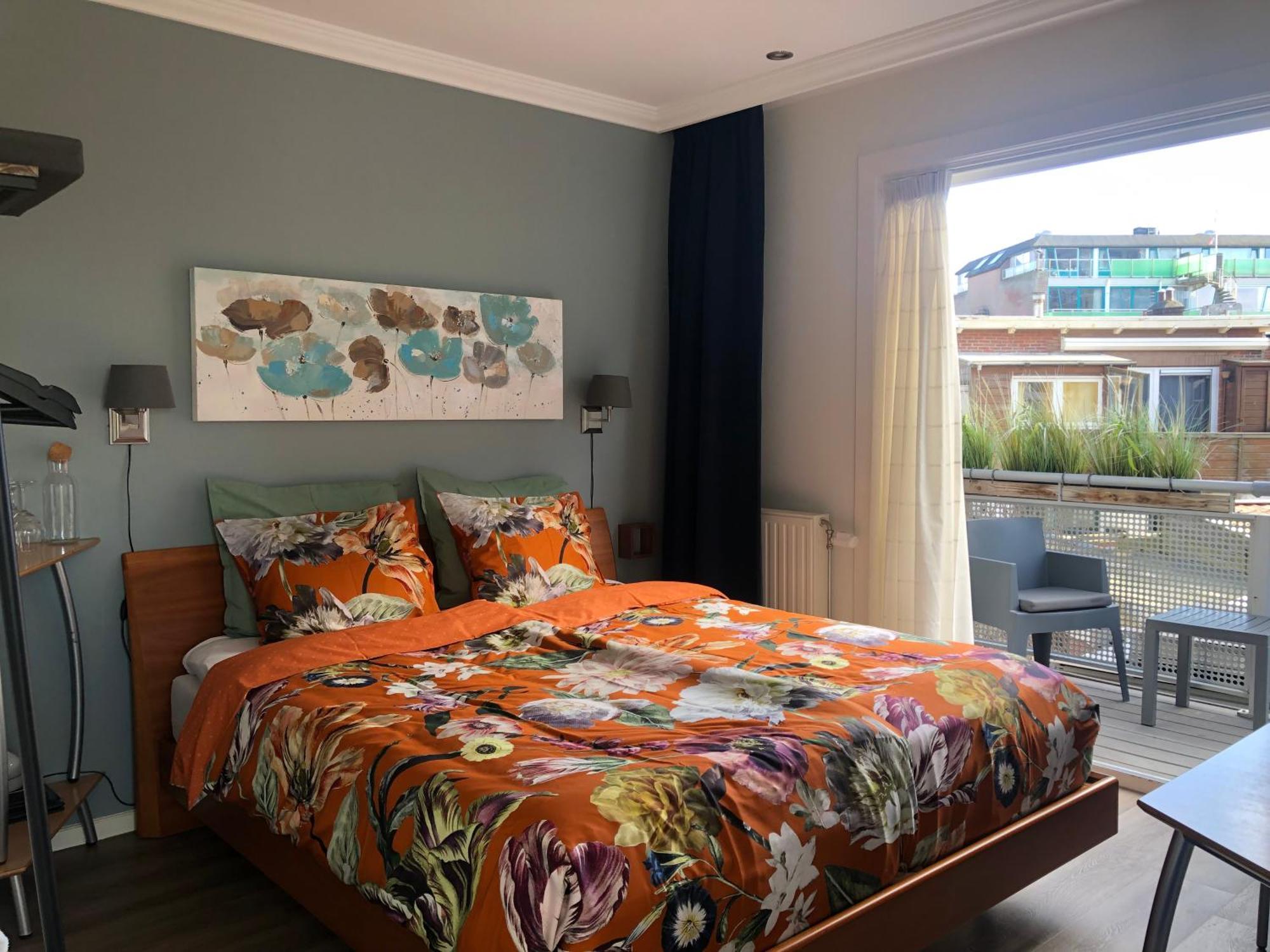 Sea Bed & Breakfast *